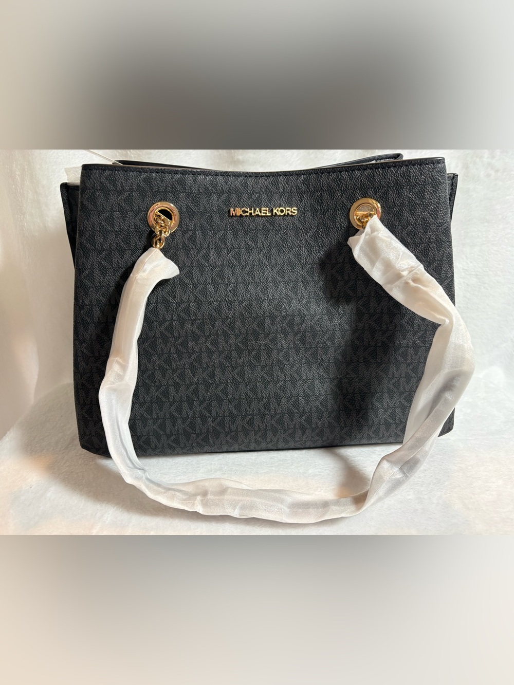 *NWT* MICHAEL KORS Teagen Large Long Drop Satchel- Black